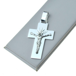 Duży krzyżyk srebrny z Panem Jezusem Srebro próby 925 KR060