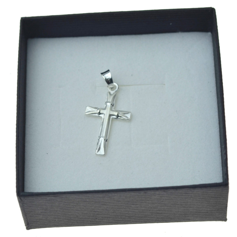 Krzyżyk srebrne prosty i fajny Srebro pr. 925 KR062